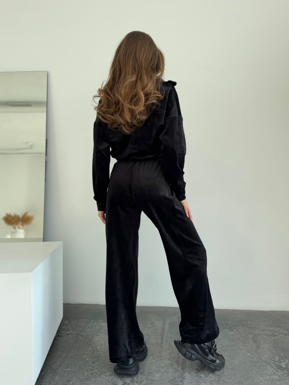 06f8e245-e4d1-11ef-8621-dee18ff4e8c0_1