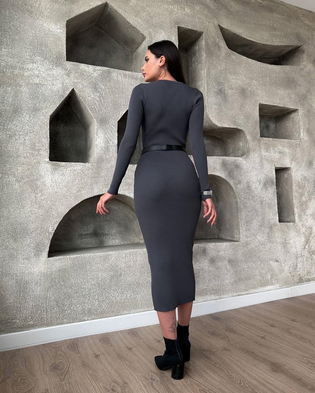 07d479f4-9c5d-11ee-ad40-166b0be12ee5_1