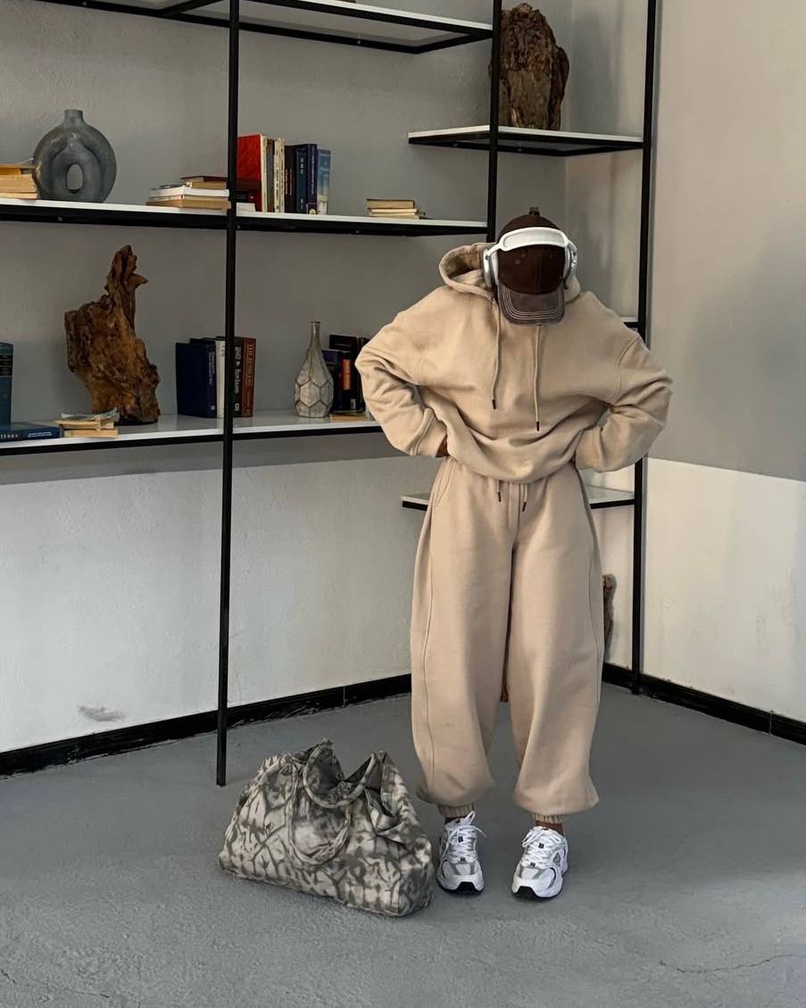 34c9d877-8a6f-11f0-8624-dee18ff4e8c0_1