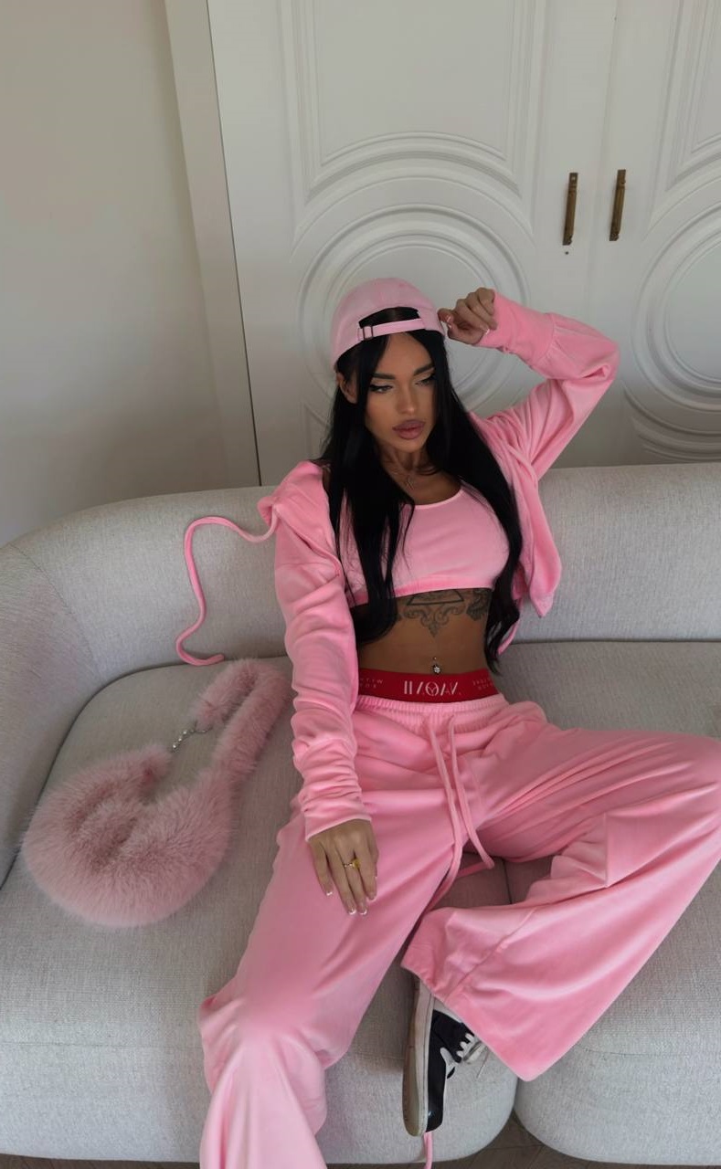 3f85619e-41f5-11f0-8622-dee18ff4e8c0_1