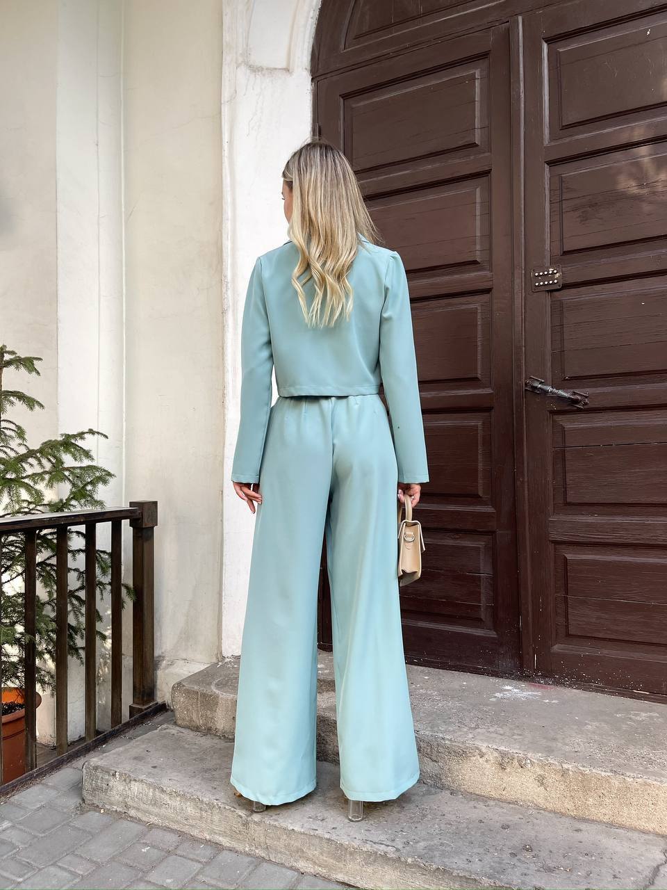 73ce009b-0049-11f0-8621-dee18ff4e8c0_2