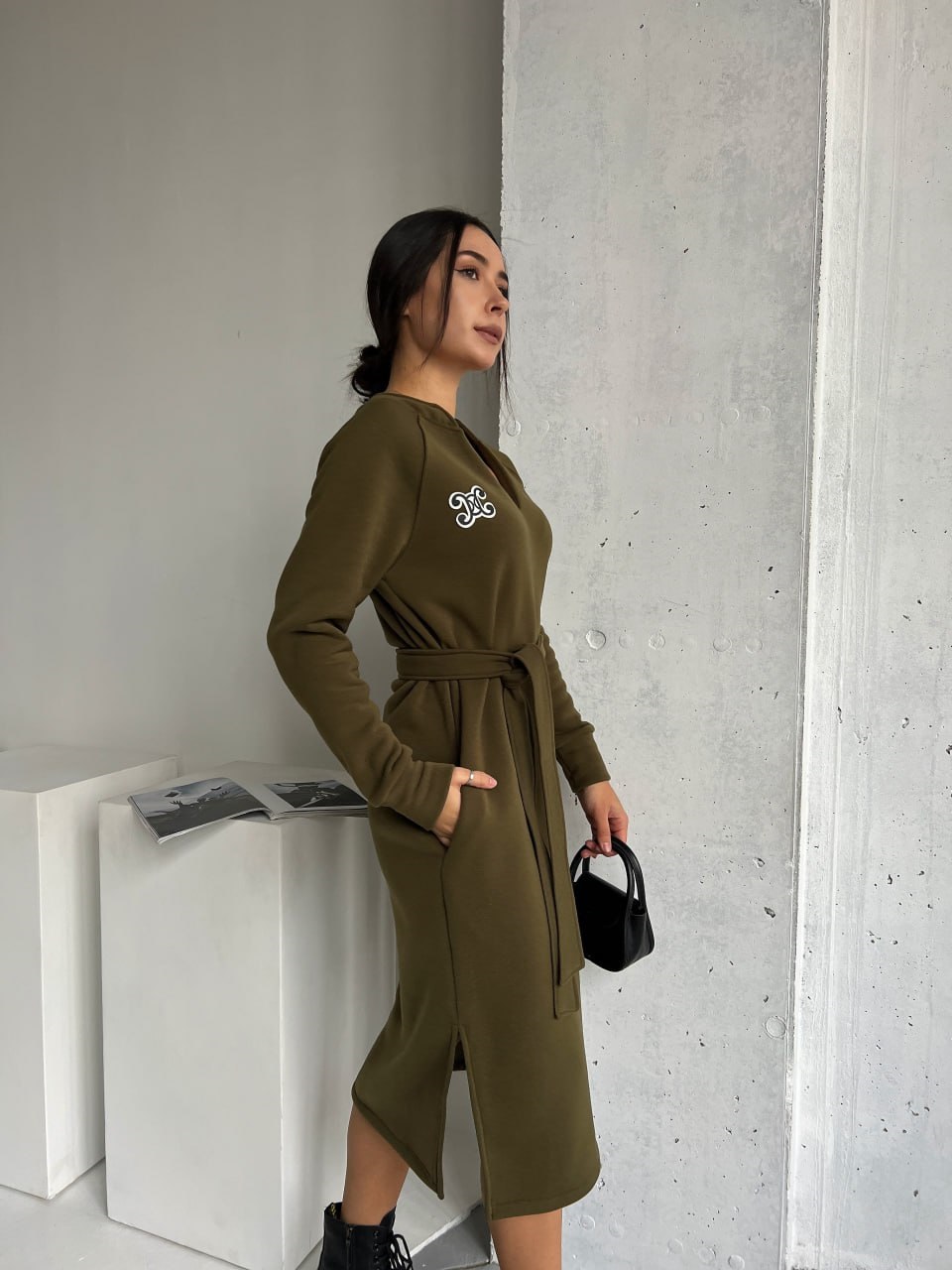 8606e8bb-981a-11ee-ad3f-166b0be12ee5_1