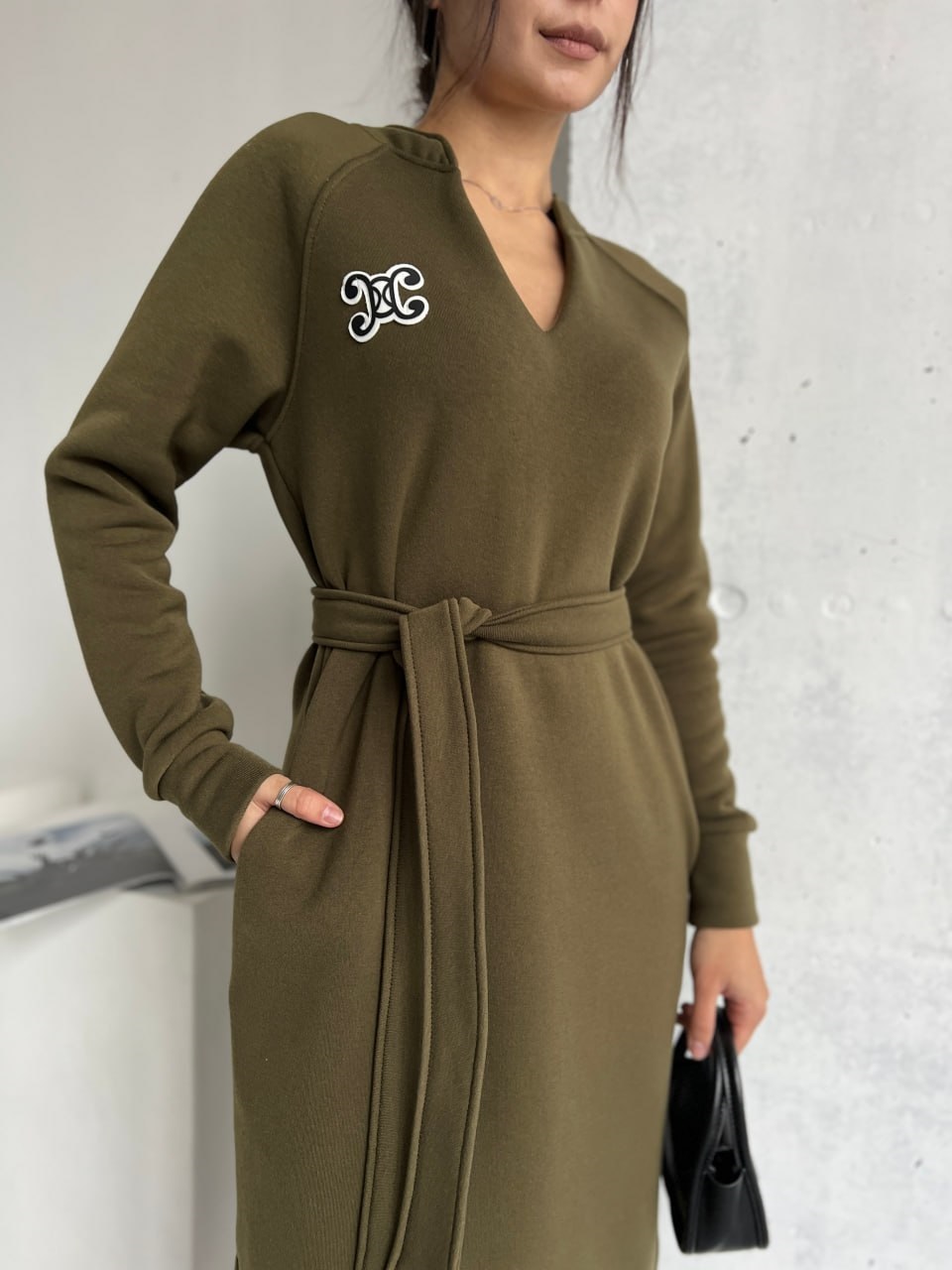 8606e8bb-981a-11ee-ad3f-166b0be12ee5_3