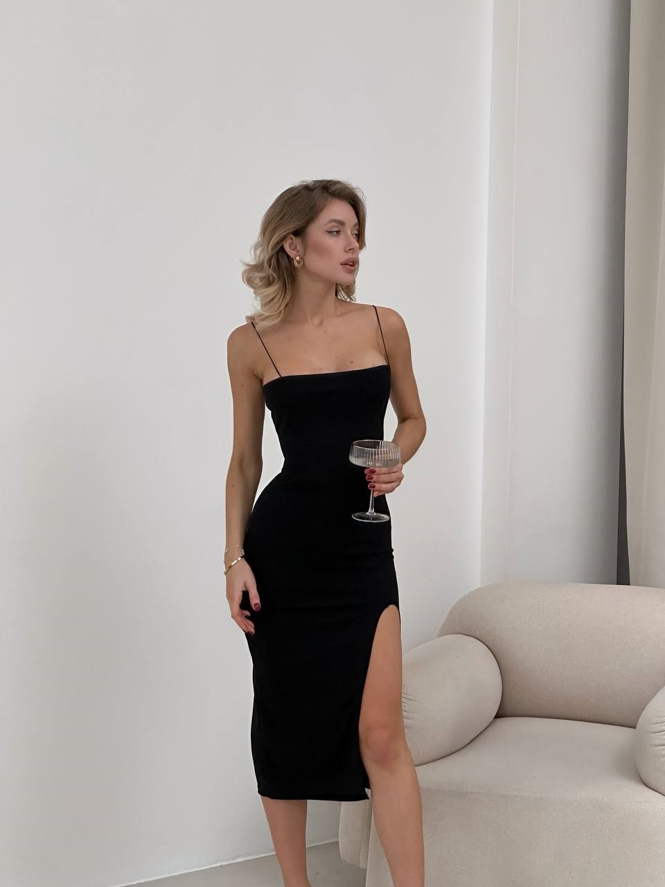 9b985195-9c46-11ee-ad40-166b0be12ee5_1