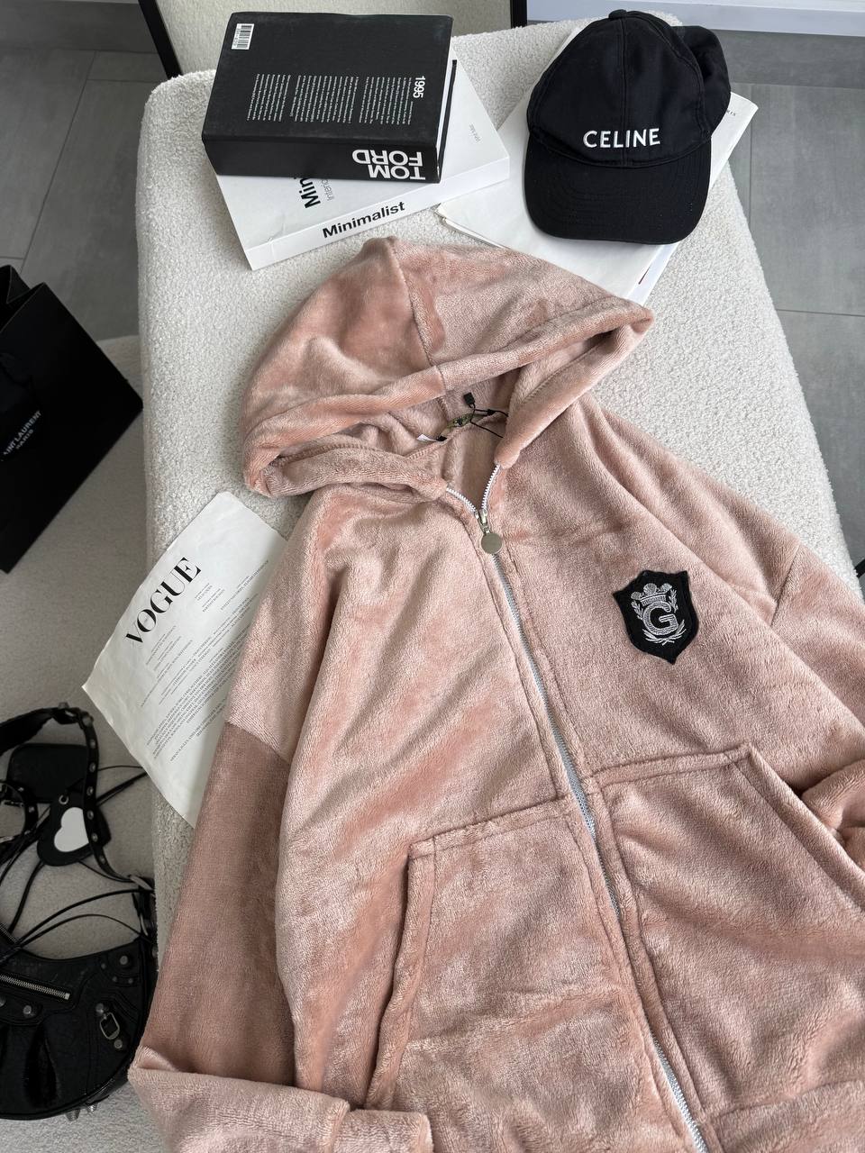 b78f6481-9a13-11f0-8624-dee18ff4e8c0_3