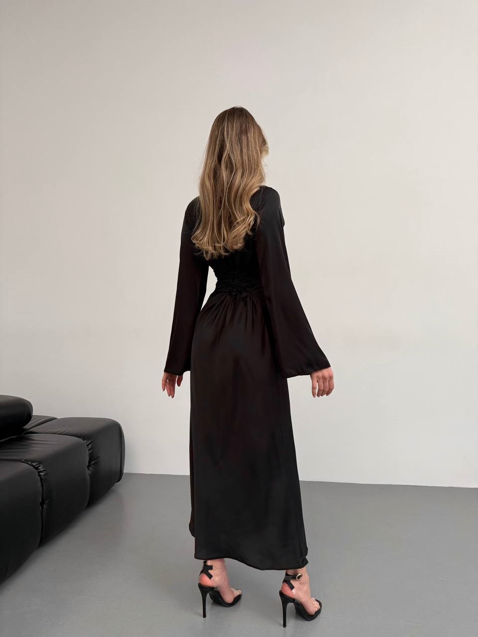 bb8ab46f-0b87-11f0-8621-dee18ff4e8c0_6