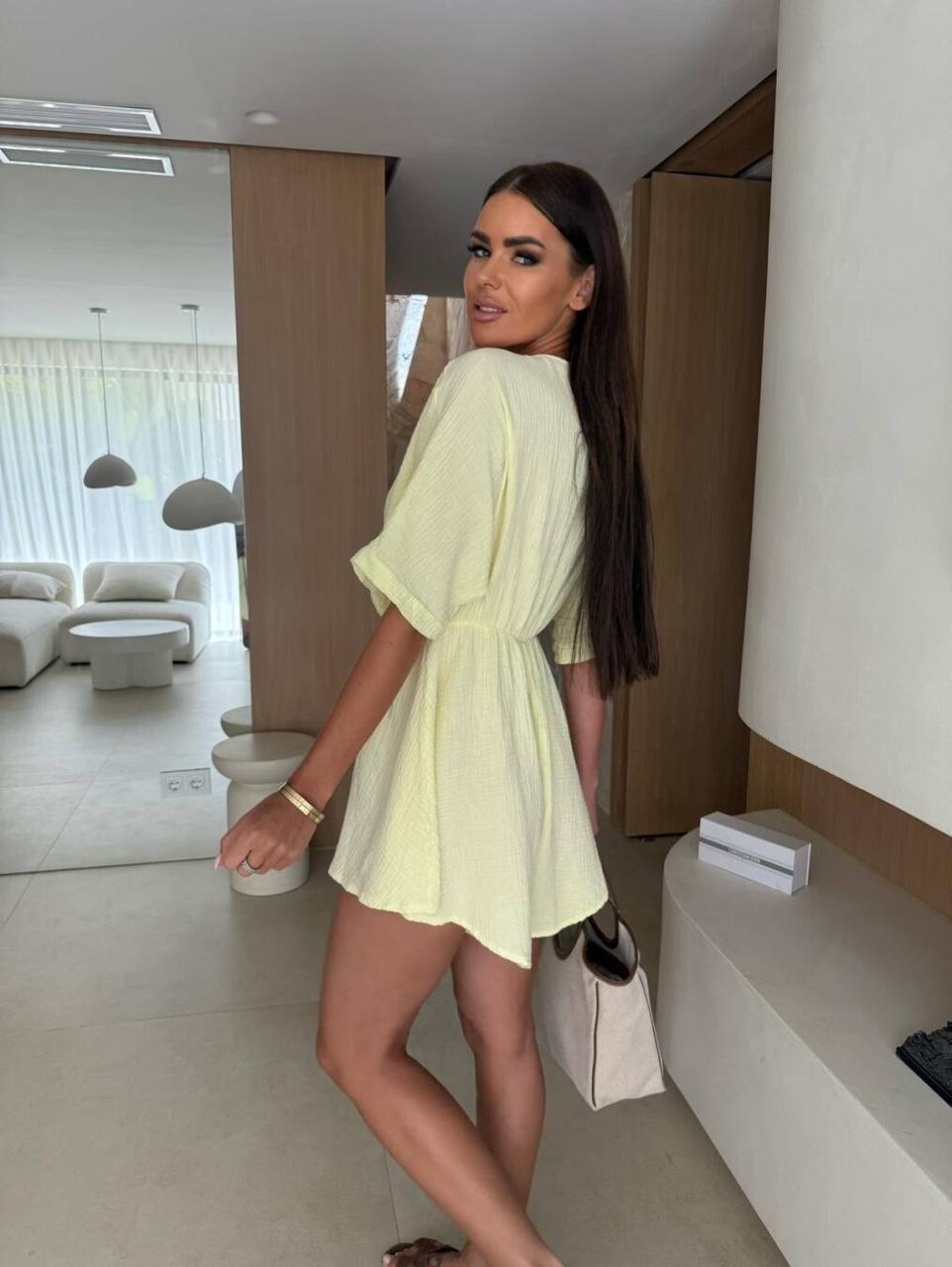 c3a0f95a-621b-11f0-8624-dee18ff4e8c0_2