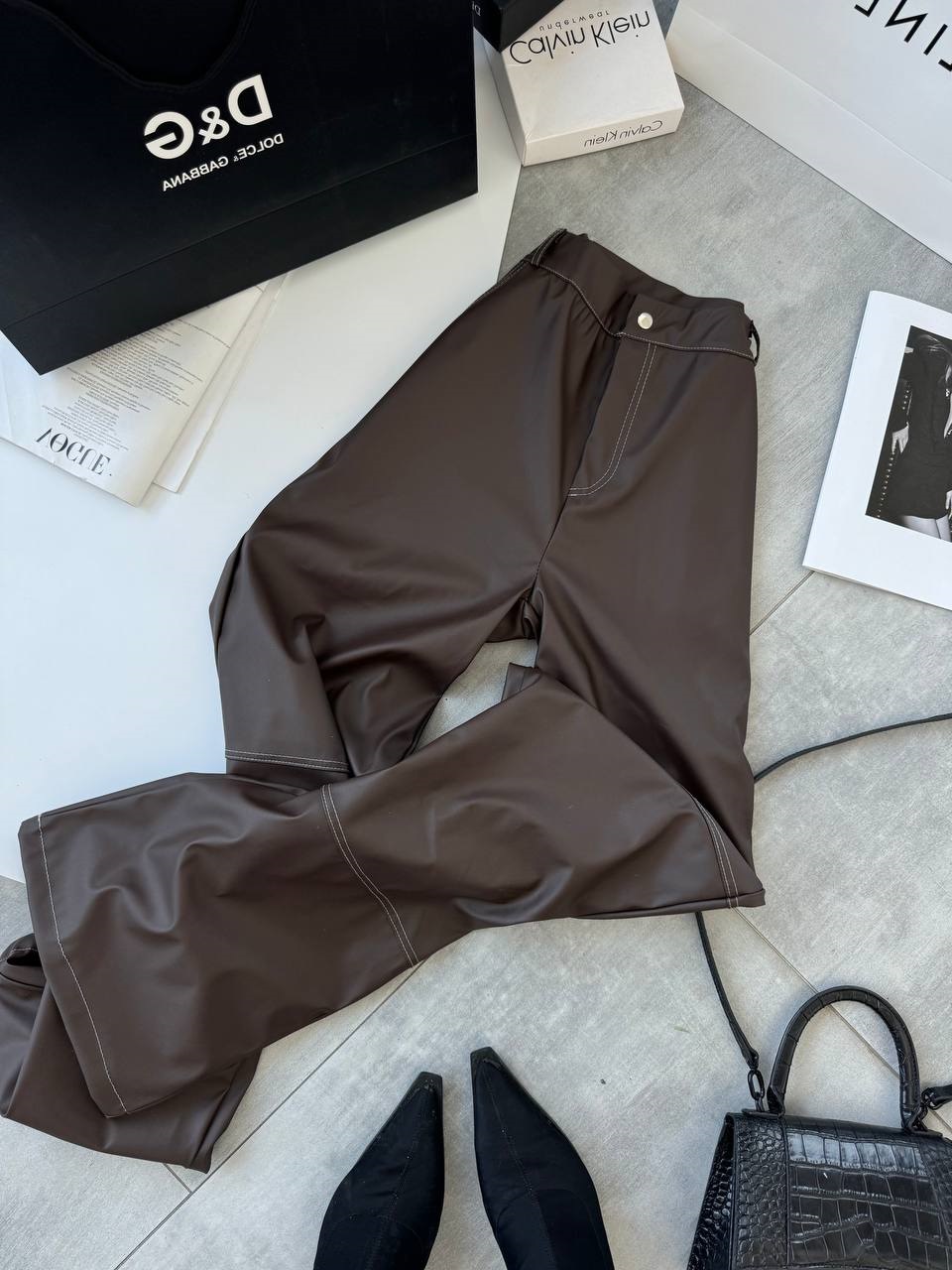 c400bb64-e604-11ef-8621-dee18ff4e8c0_3