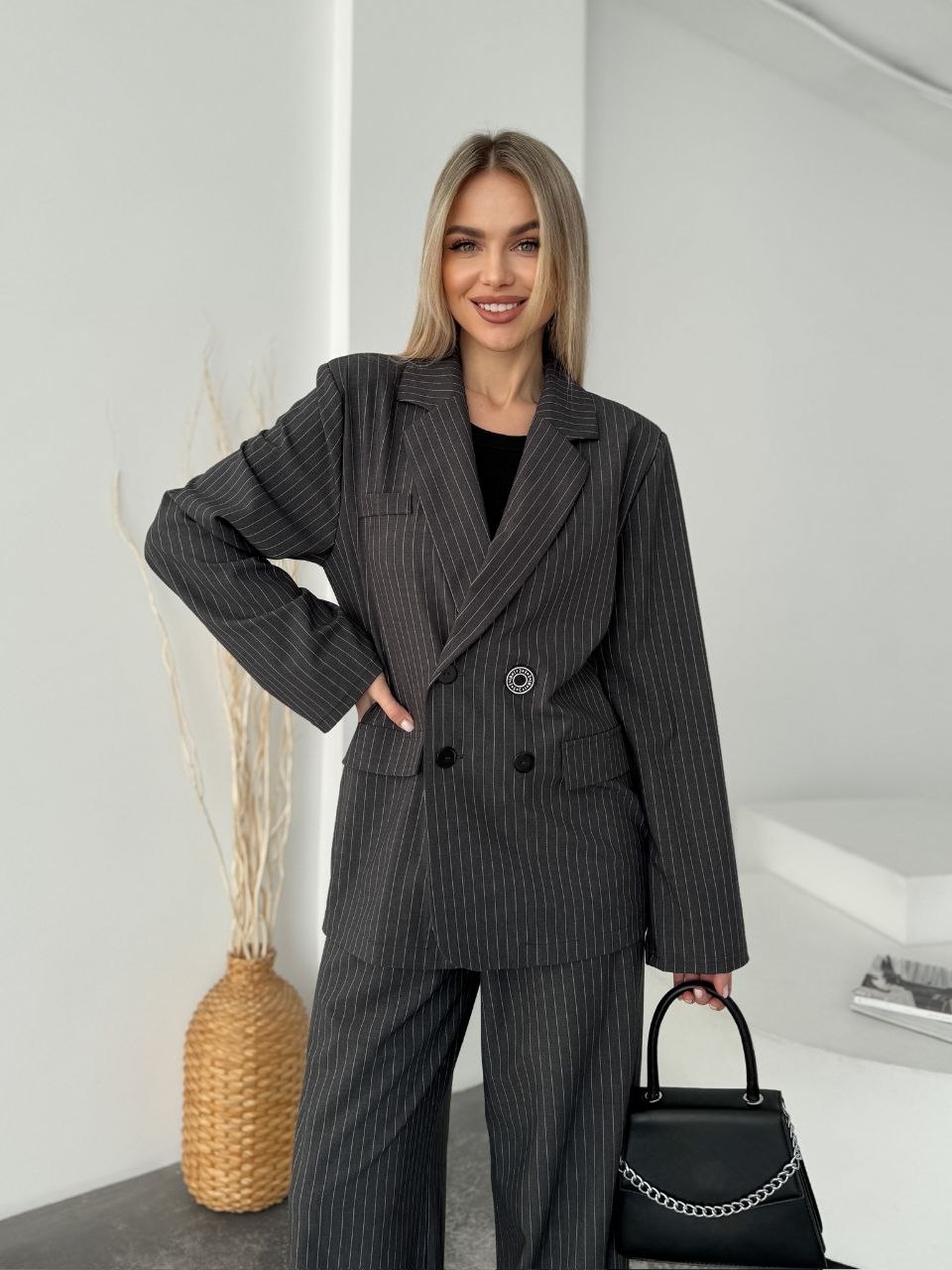 c41c1e2d-fcc7-11ef-8621-dee18ff4e8c0_3