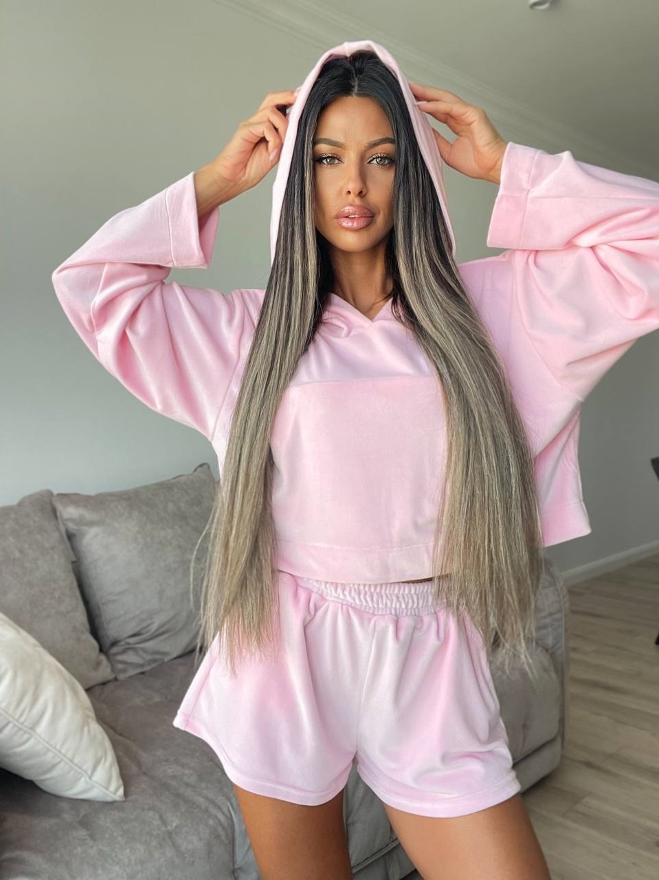 d06a096b-3f7d-11f0-8622-dee18ff4e8c0_1