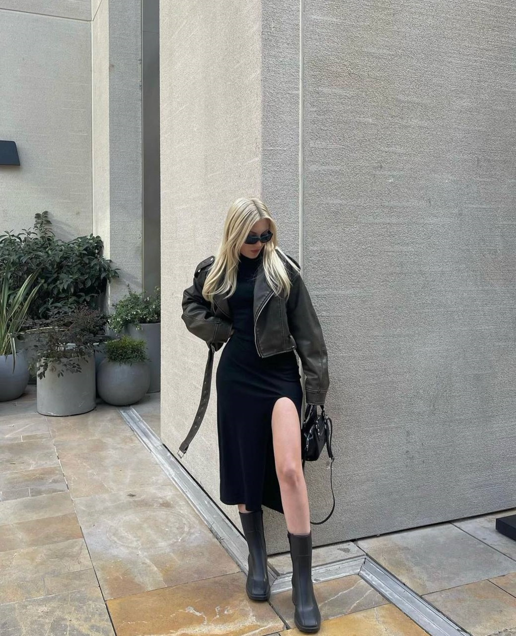 e6a05041-df97-11ee-ad53-166b0be12ee5_1