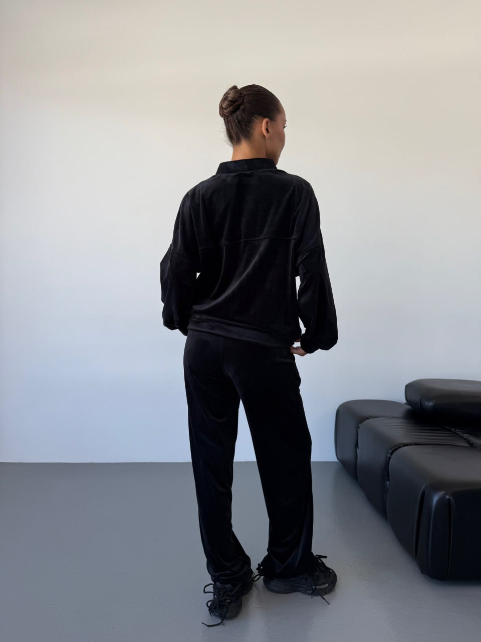 ea5a5a69-8db7-11f0-8624-dee18ff4e8c0_1