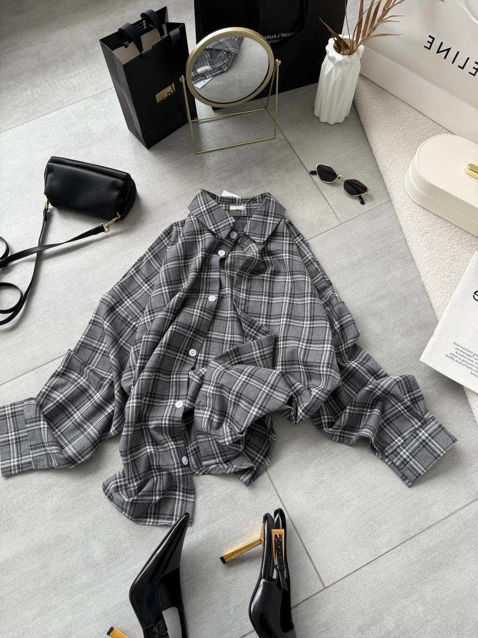 f2945242-7a11-11f0-8624-dee18ff4e8c0_1