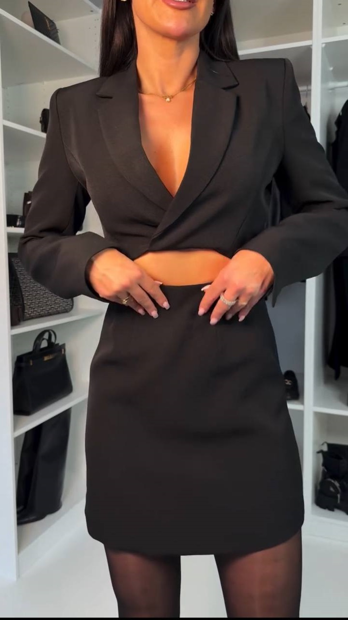 f4d6fb58-7618-11f0-8624-dee18ff4e8c0_2