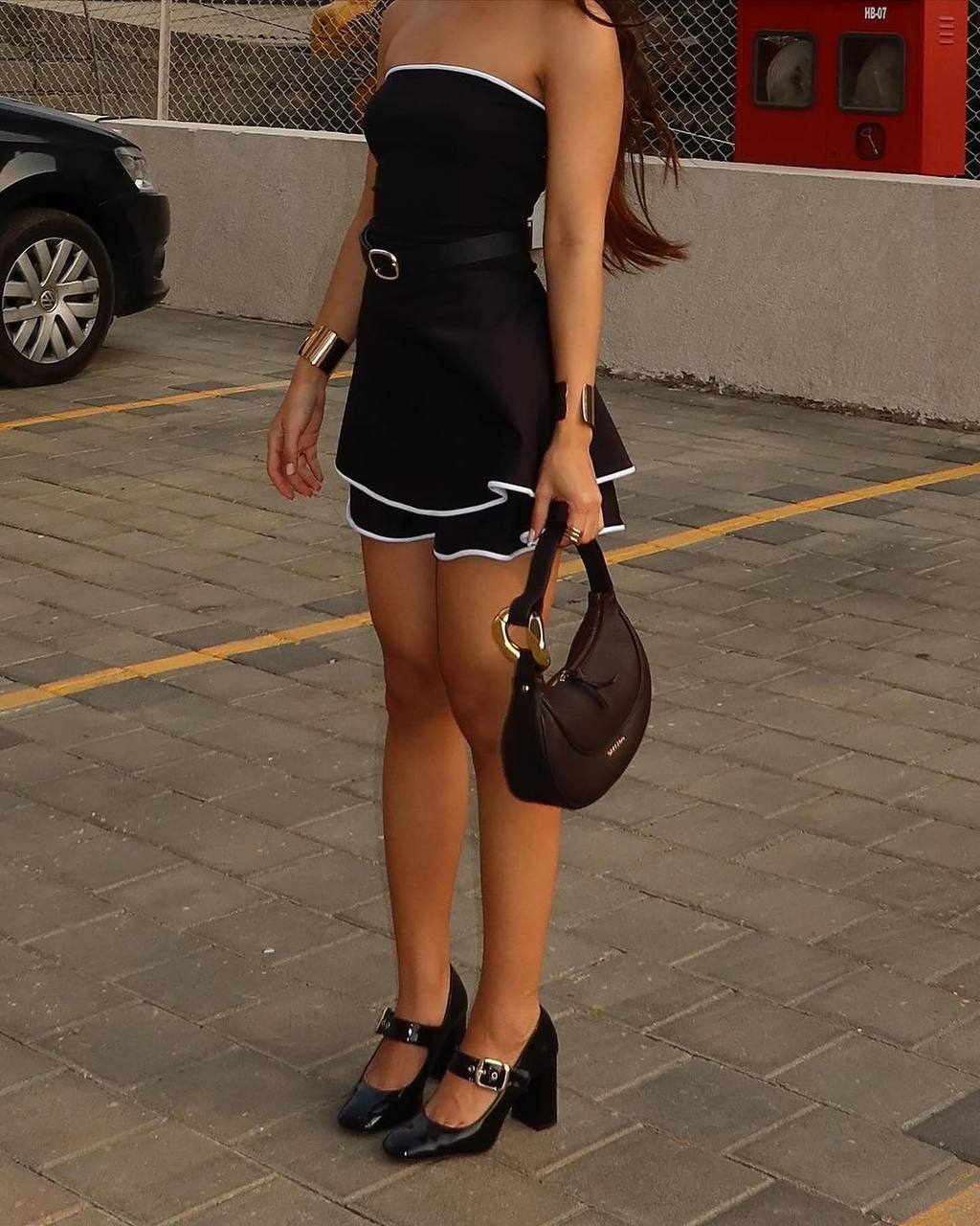 f9d05f8b-6dbe-11ef-861f-dee18ff4e8c0_1