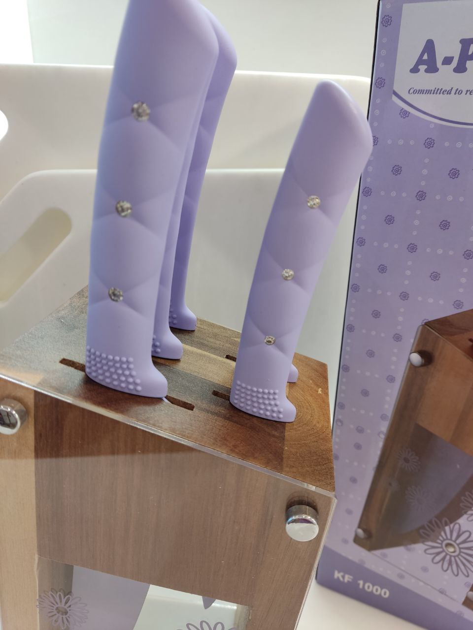 0482a5b6-2d27-11ee-ad03-166b0be12ee5_1