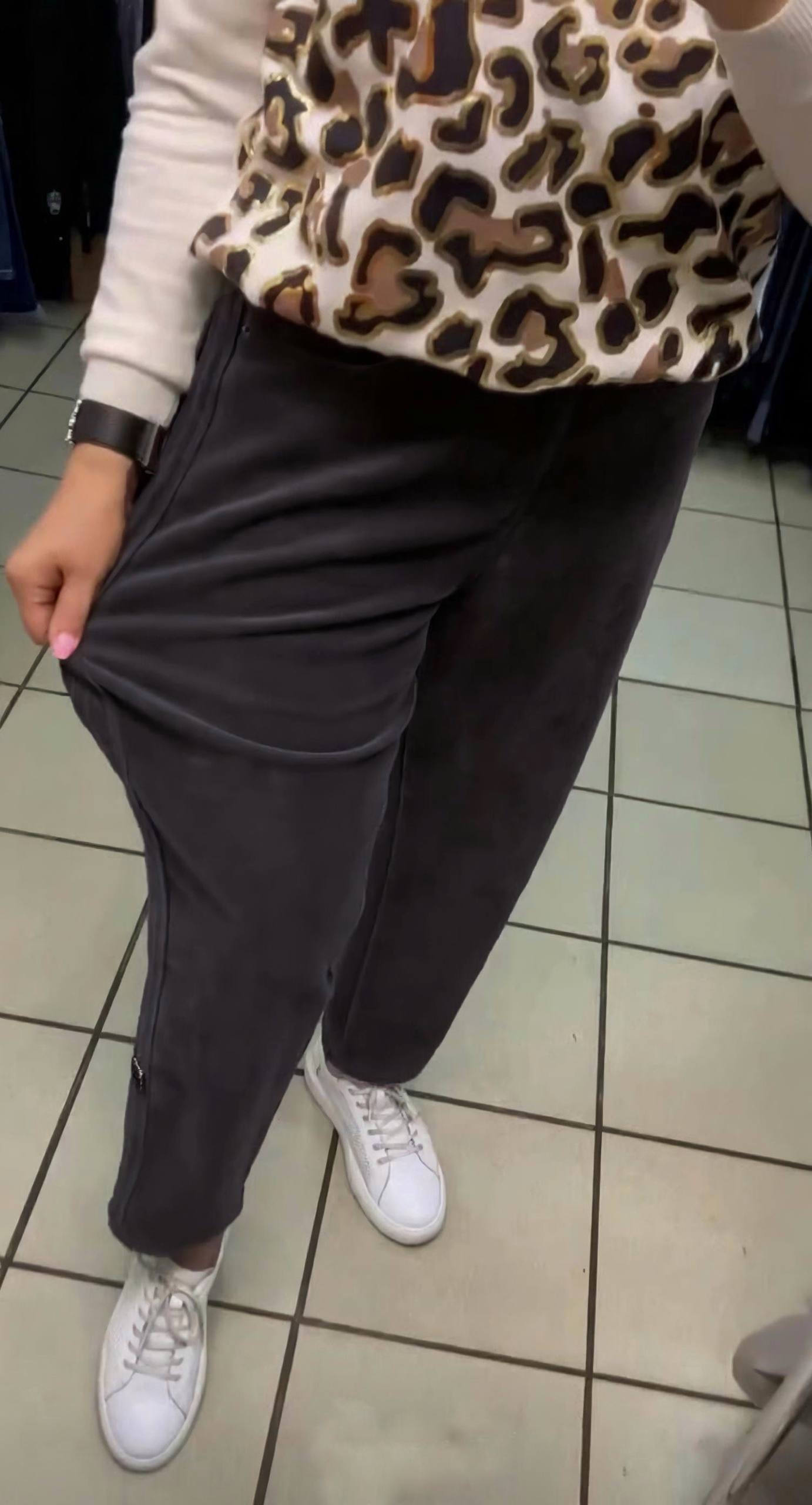 5bc1d74e-4732-11f0-8622-dee18ff4e8c0_1