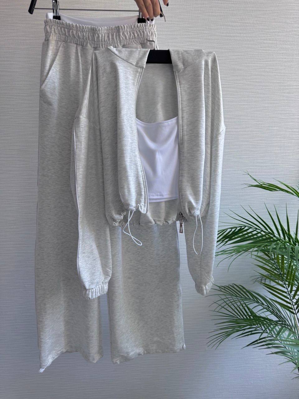 13b6d834-4bb0-11f0-8622-dee18ff4e8c0_2