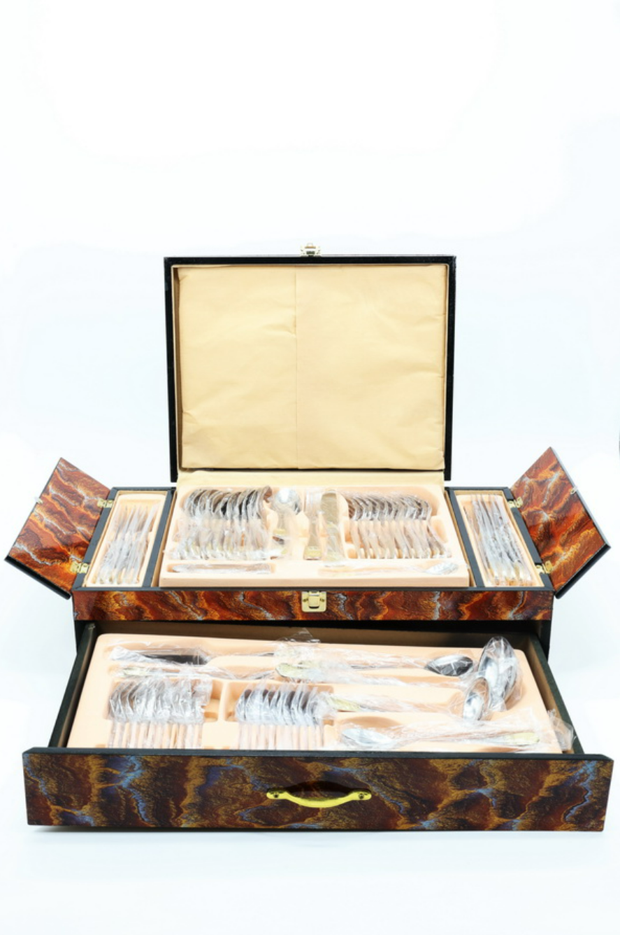 213bc657-e95c-11f0-8624-dee18ff4e8c0_1