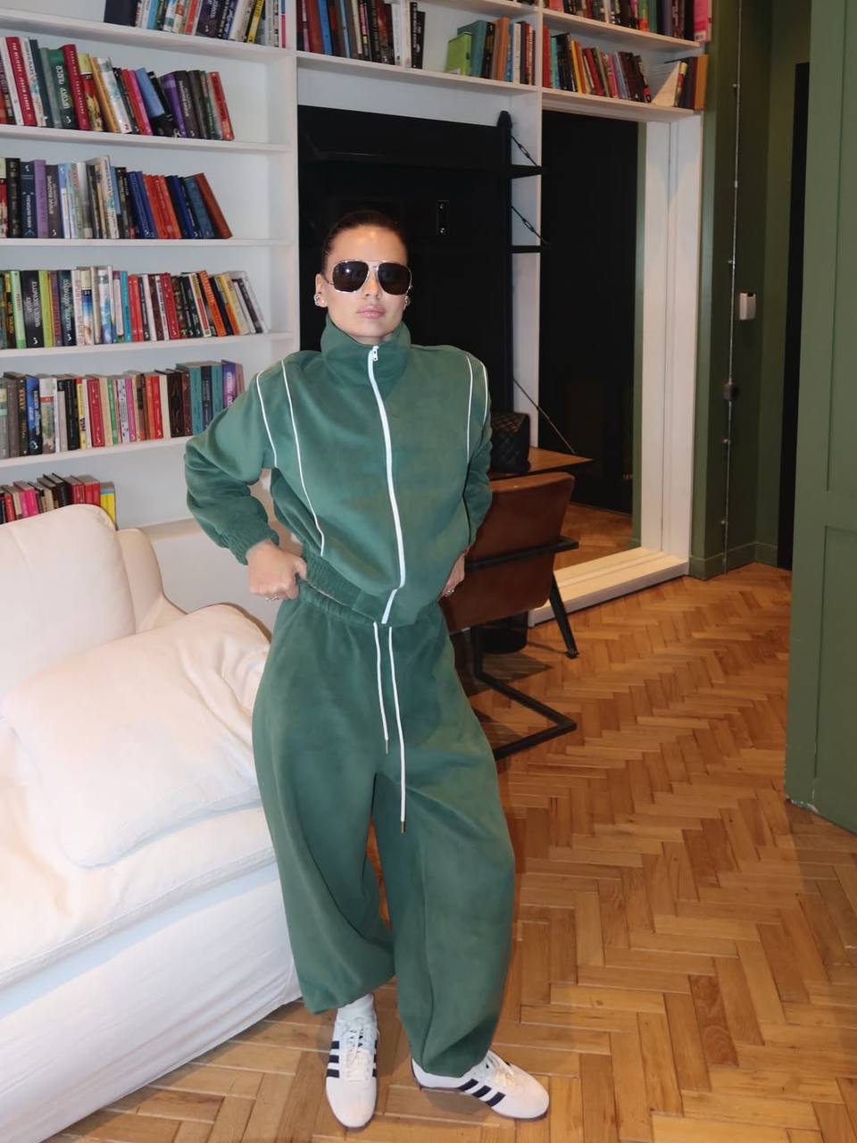 26d9fda1-d804-11f0-8624-dee18ff4e8c0_1