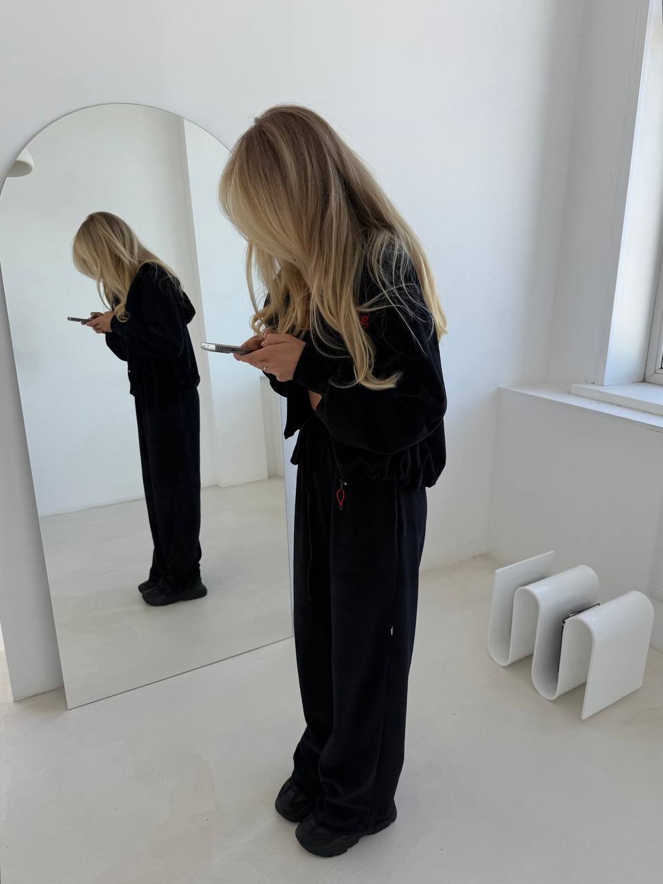 34b0400e-6e22-11f0-8624-dee18ff4e8c0_1