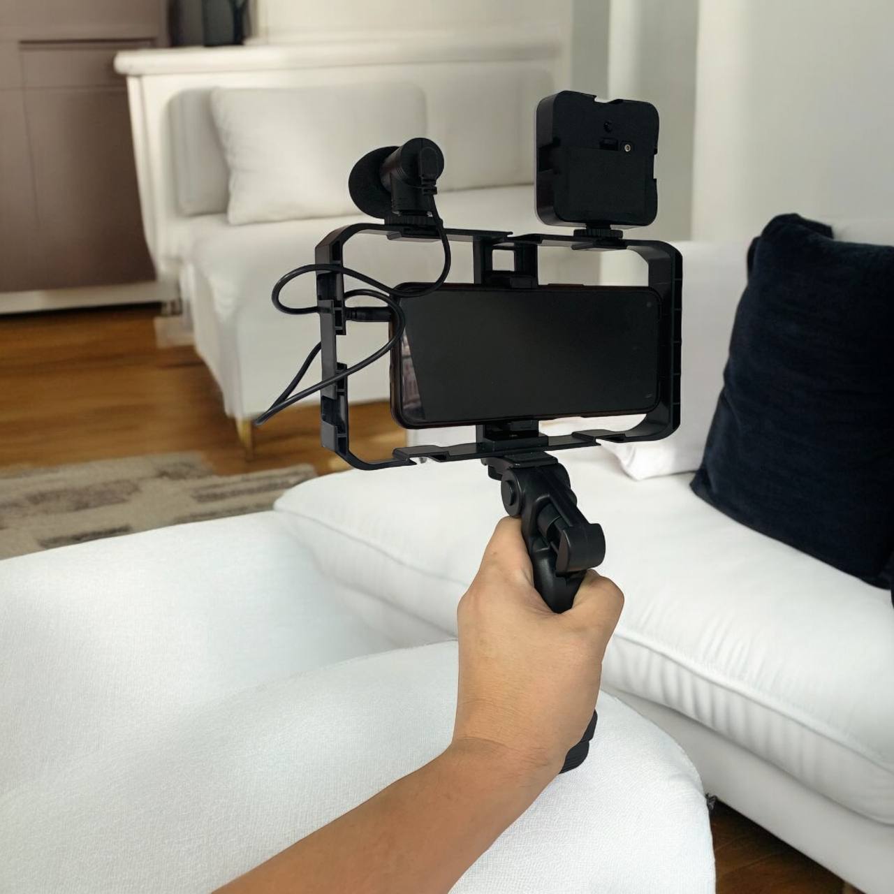 3a6ff813-2aa4-11f0-8622-dee18ff4e8c0_3