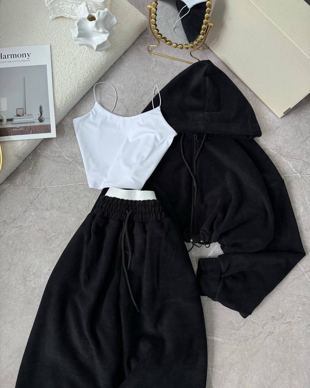 3f46efac-db90-11f0-8624-dee18ff4e8c0_1