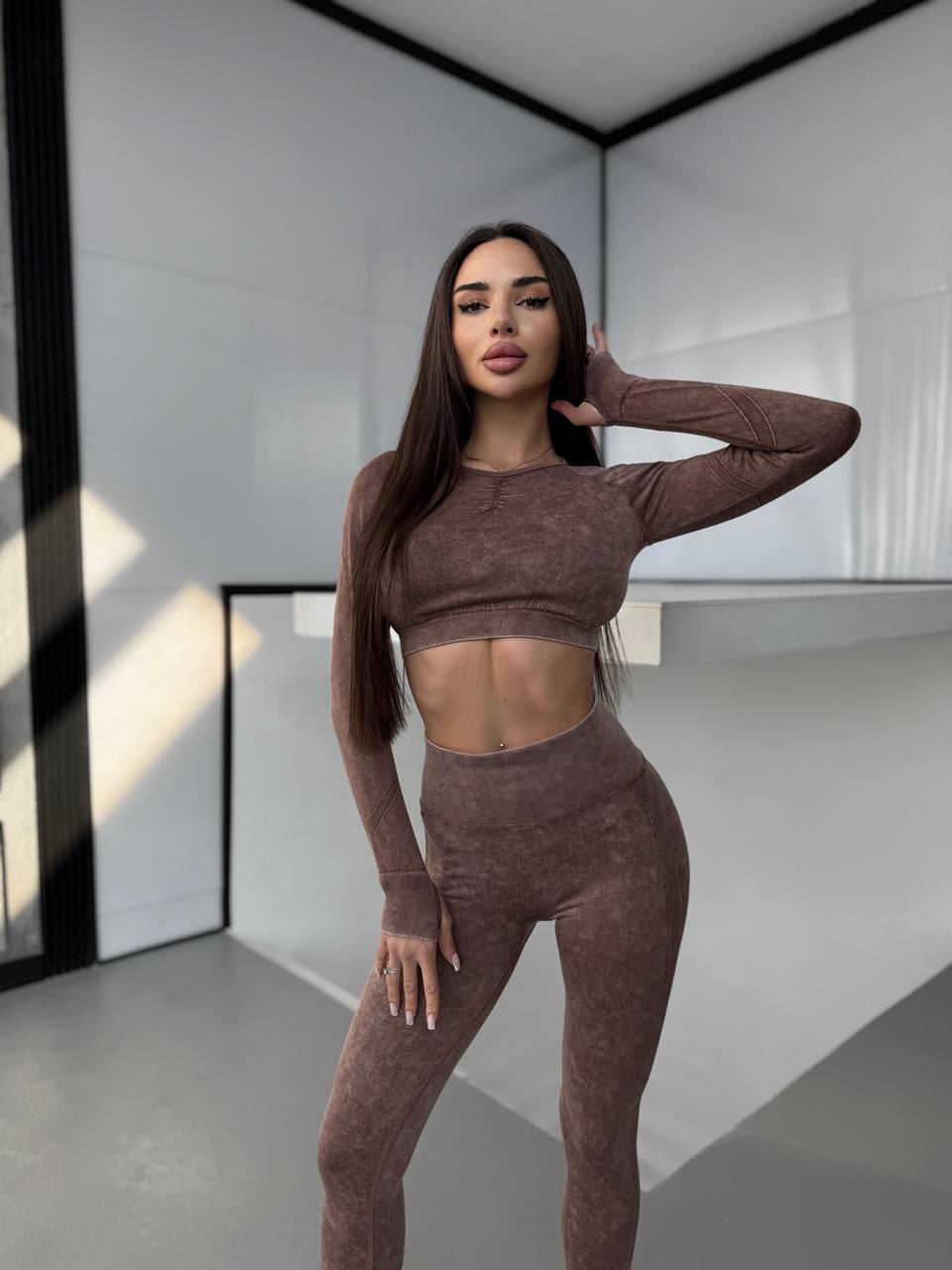 46fe4197-dc62-11f0-8624-dee18ff4e8c0_3