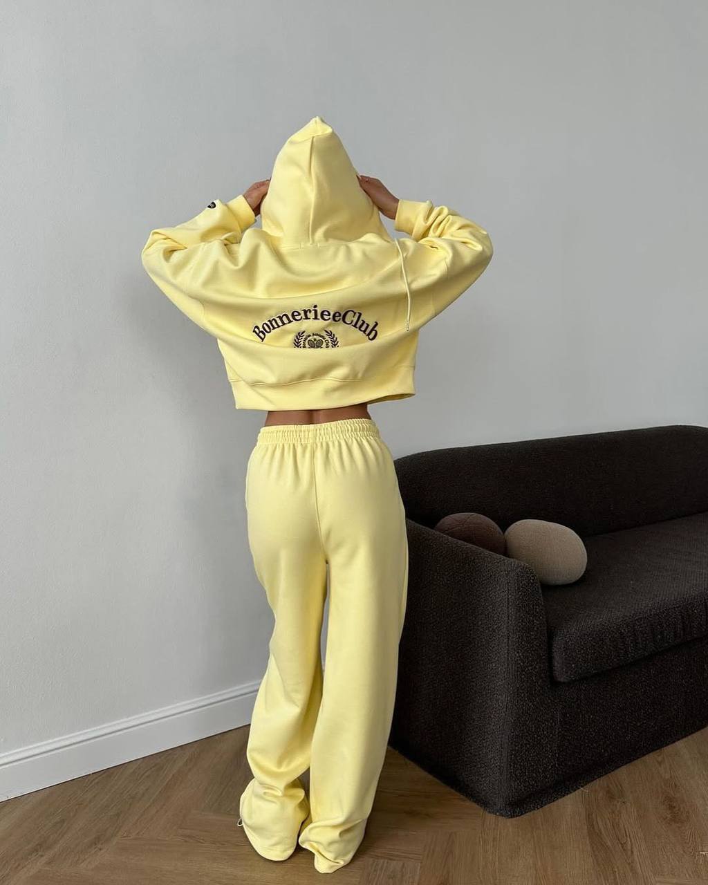 53563a15-ce6f-11f0-8624-dee18ff4e8c0_2