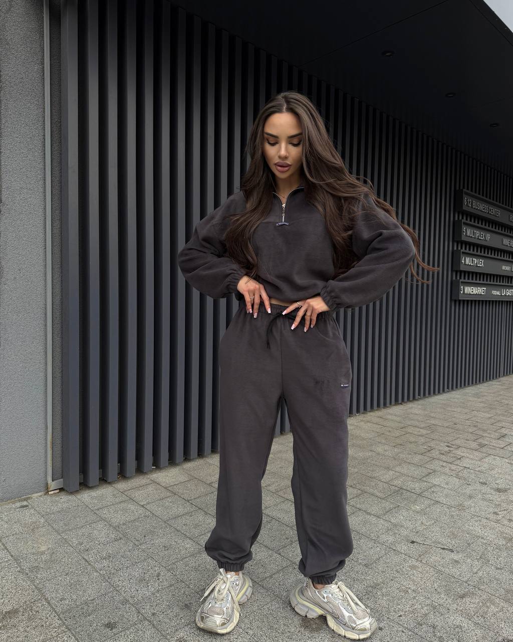 5a20081d-4b8a-11f0-8622-dee18ff4e8c0_2