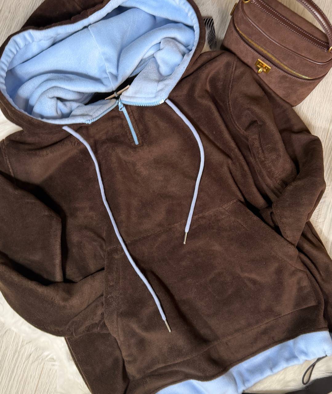 5b2805e1-4a15-11f0-8622-dee18ff4e8c0_2