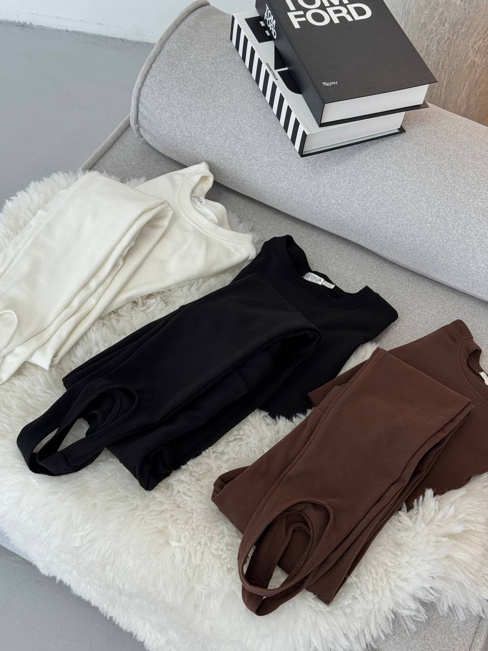 5de68d96-daff-11f0-8624-dee18ff4e8c0_1