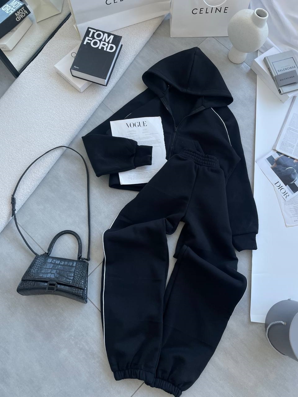 7f80a039-b9fe-11f0-8624-dee18ff4e8c0_1