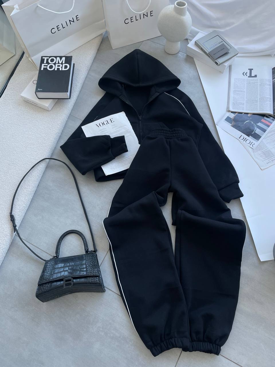 7f80a039-b9fe-11f0-8624-dee18ff4e8c0_5