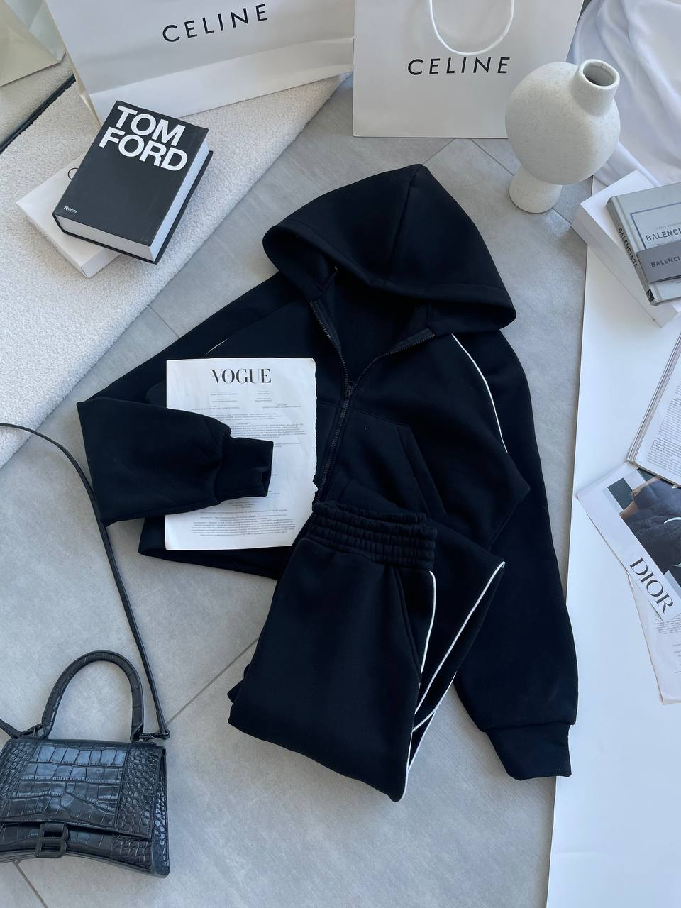 7f80a039-b9fe-11f0-8624-dee18ff4e8c0_6