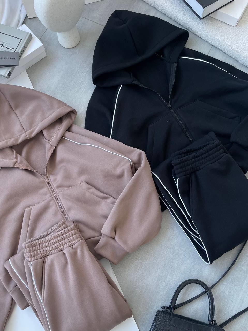 7f80a049-b9fe-11f0-8624-dee18ff4e8c0_1