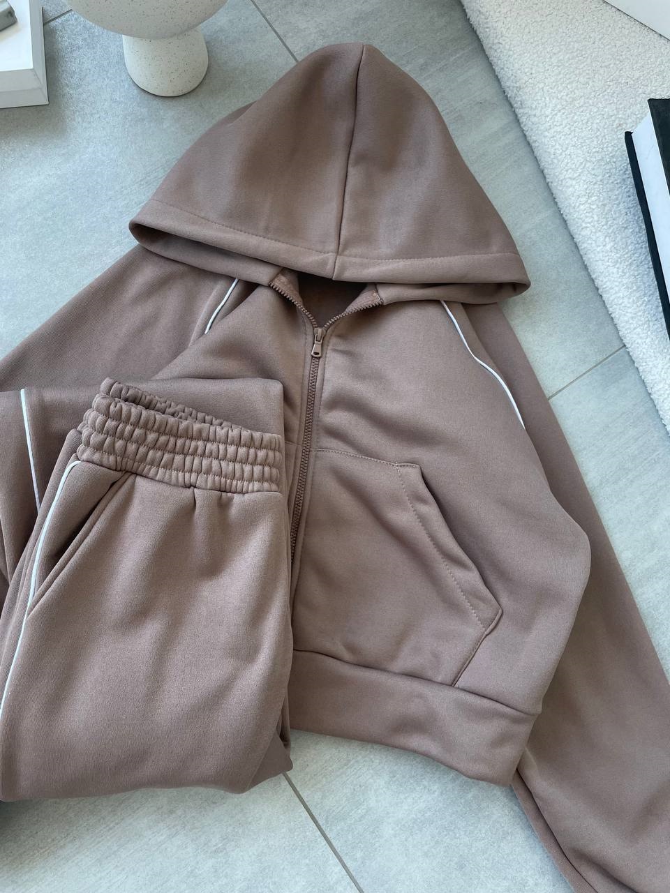 7f80a049-b9fe-11f0-8624-dee18ff4e8c0_3