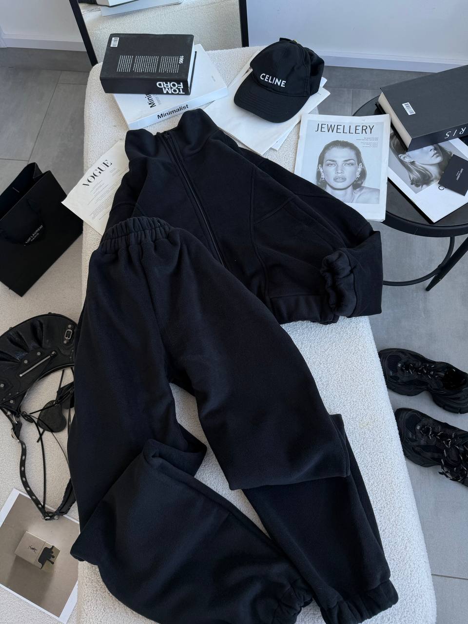 a8011eba-f969-11f0-8624-dee18ff4e8c0_2