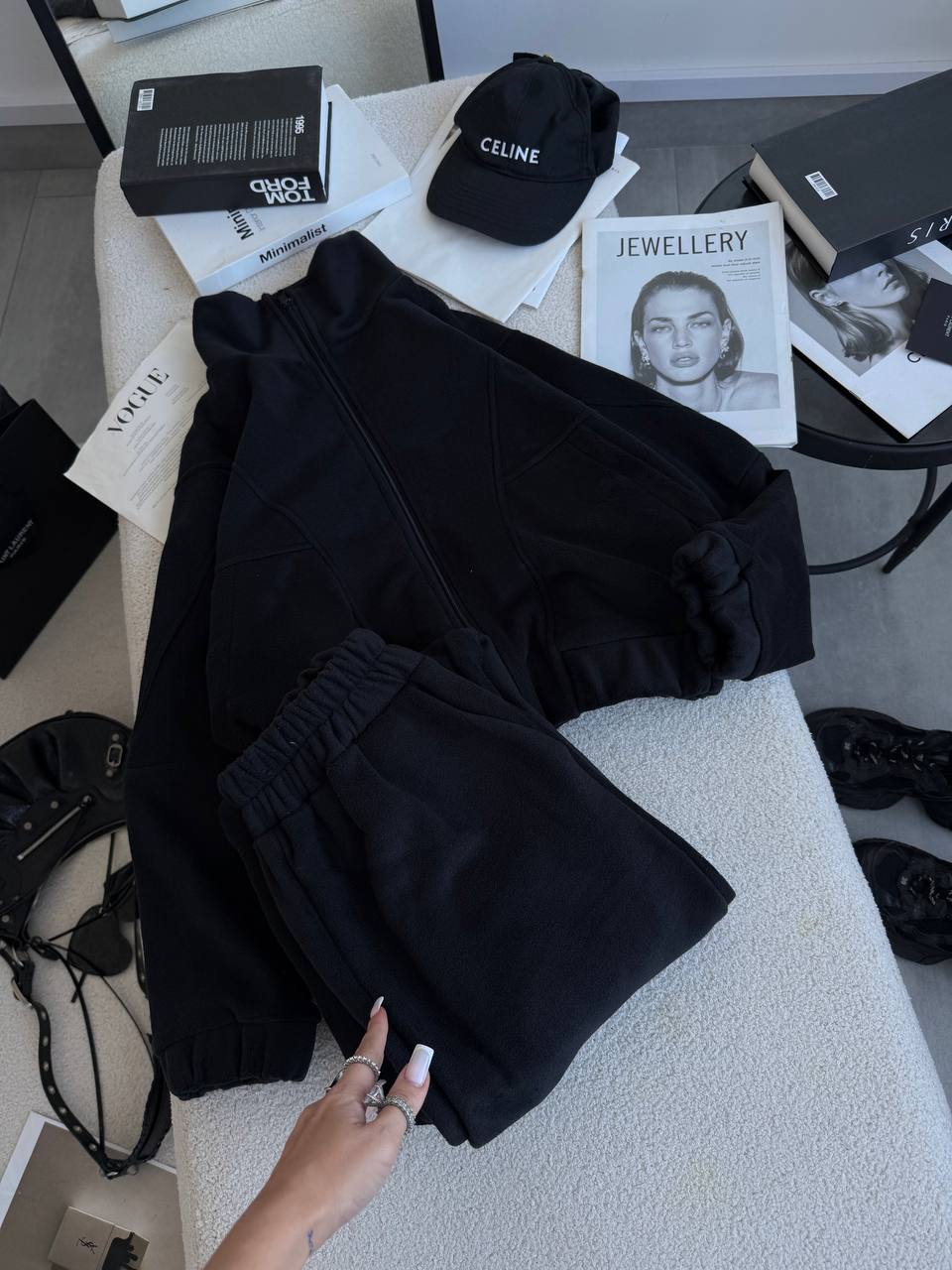 a8011eba-f969-11f0-8624-dee18ff4e8c0_3