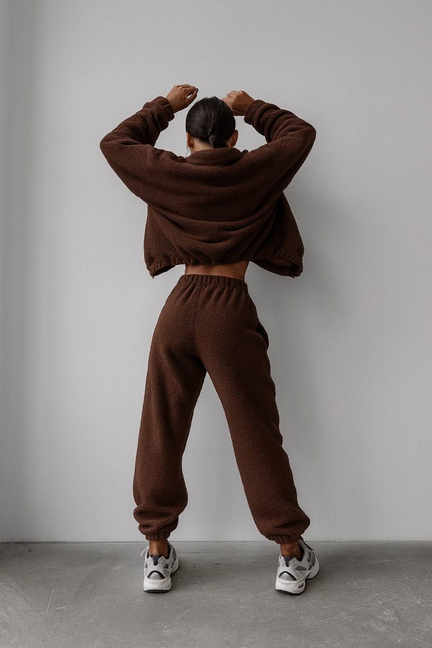 a8161519-cfa8-11f0-8624-dee18ff4e8c0_2