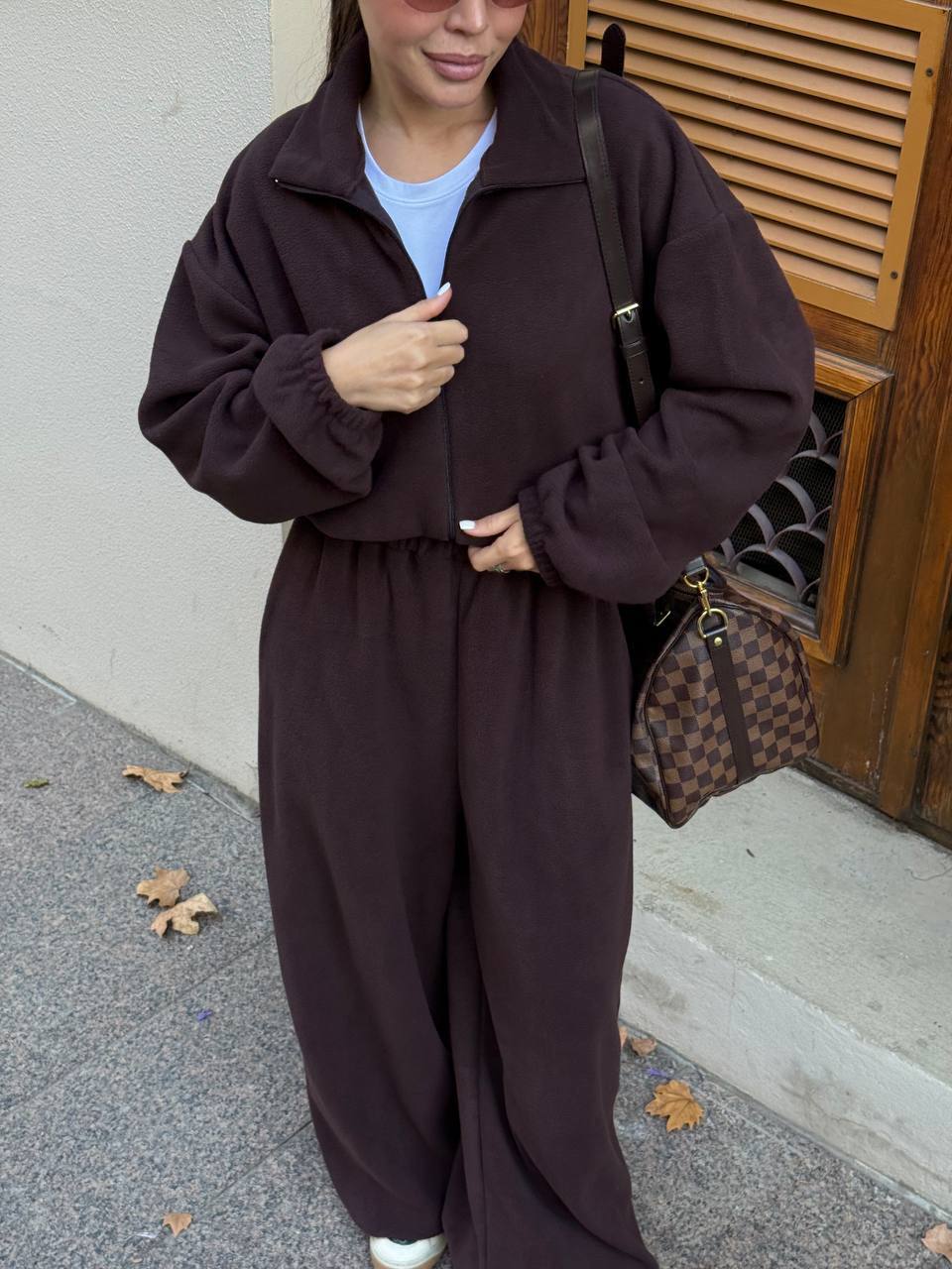 b2610f18-b6a3-11f0-8624-dee18ff4e8c0_1