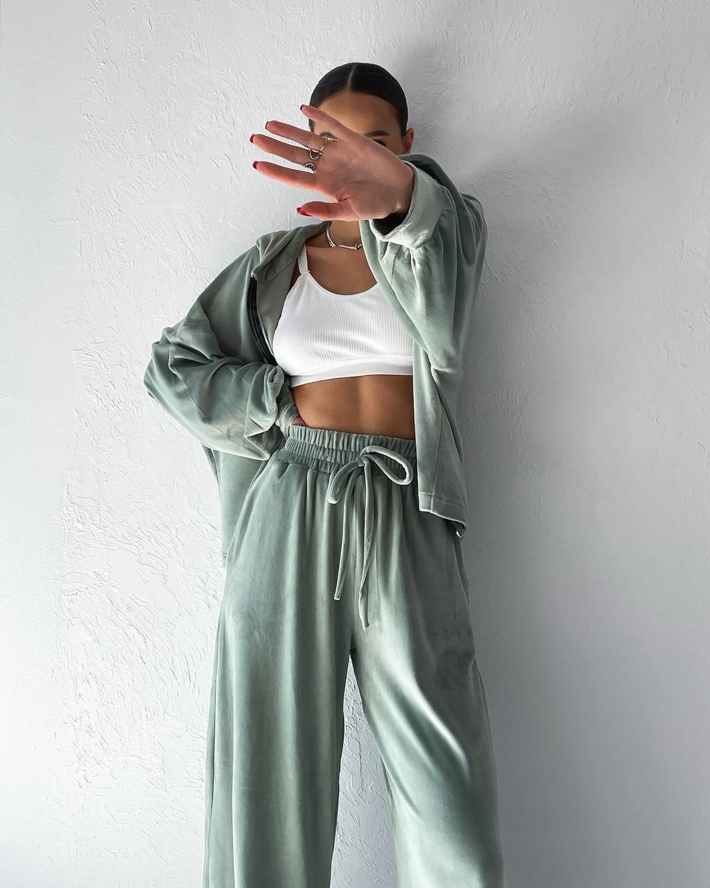 be5ef55e-3eca-11ee-ad0b-166b0be12ee5_1