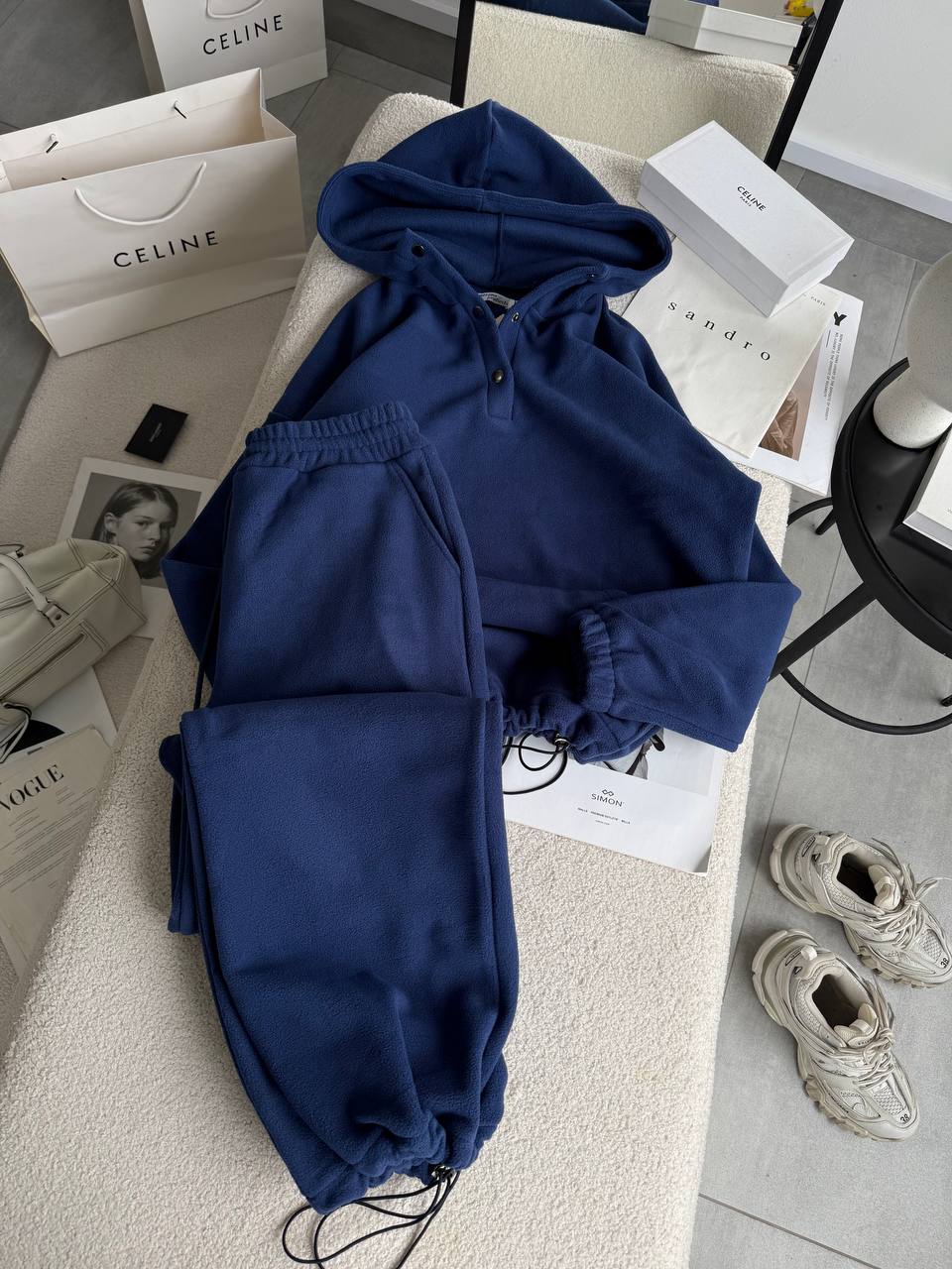 c11f9aaa-c006-11f0-8624-dee18ff4e8c0_2