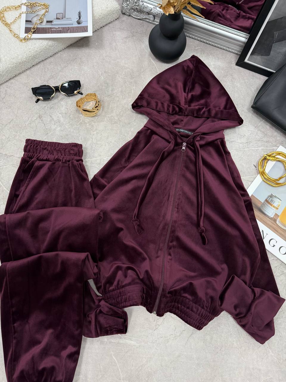 c4f7dbf6-f6ba-11f0-8624-dee18ff4e8c0_2