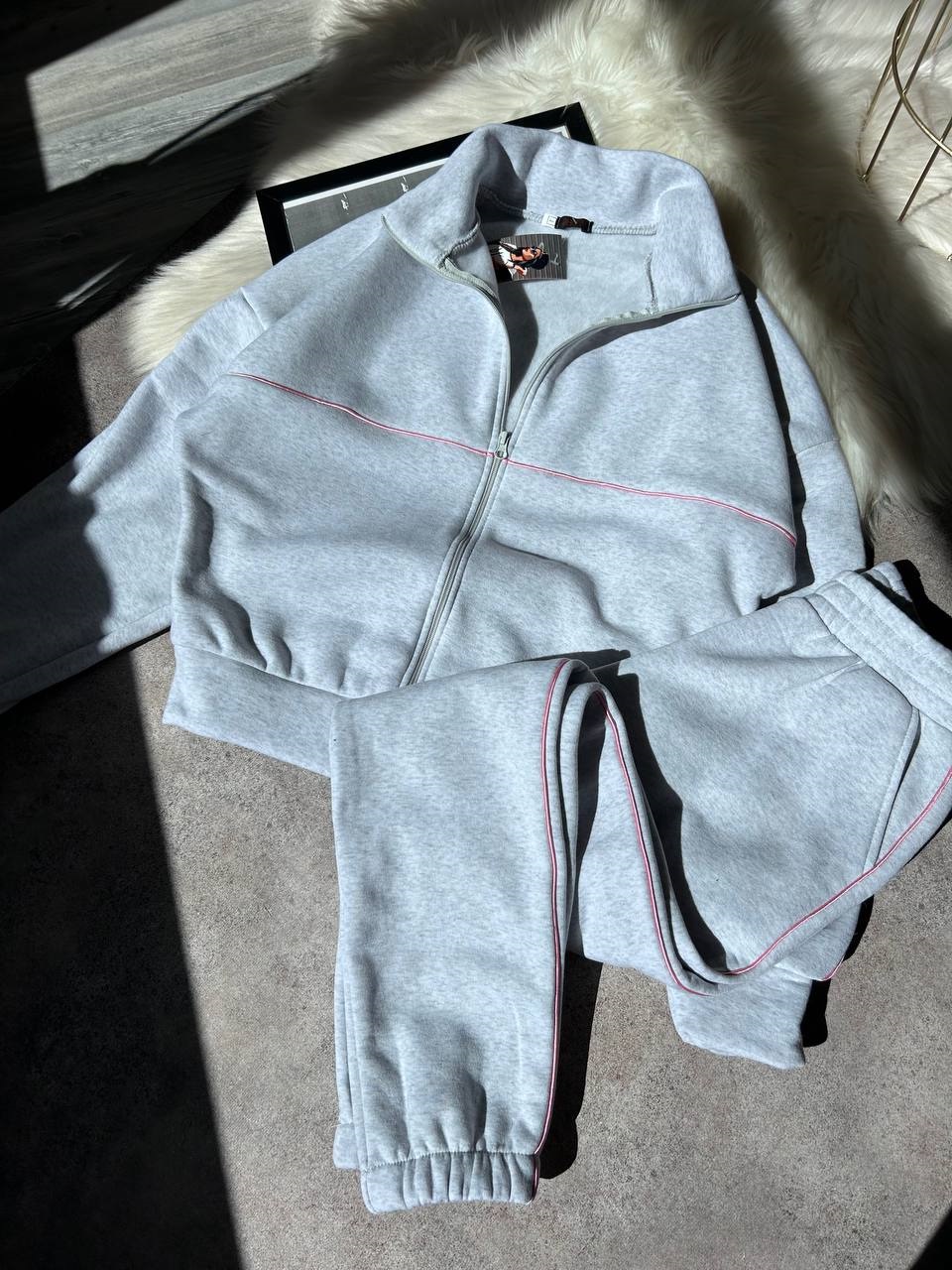 ca28e498-71c3-11ef-861f-dee18ff4e8c0_2