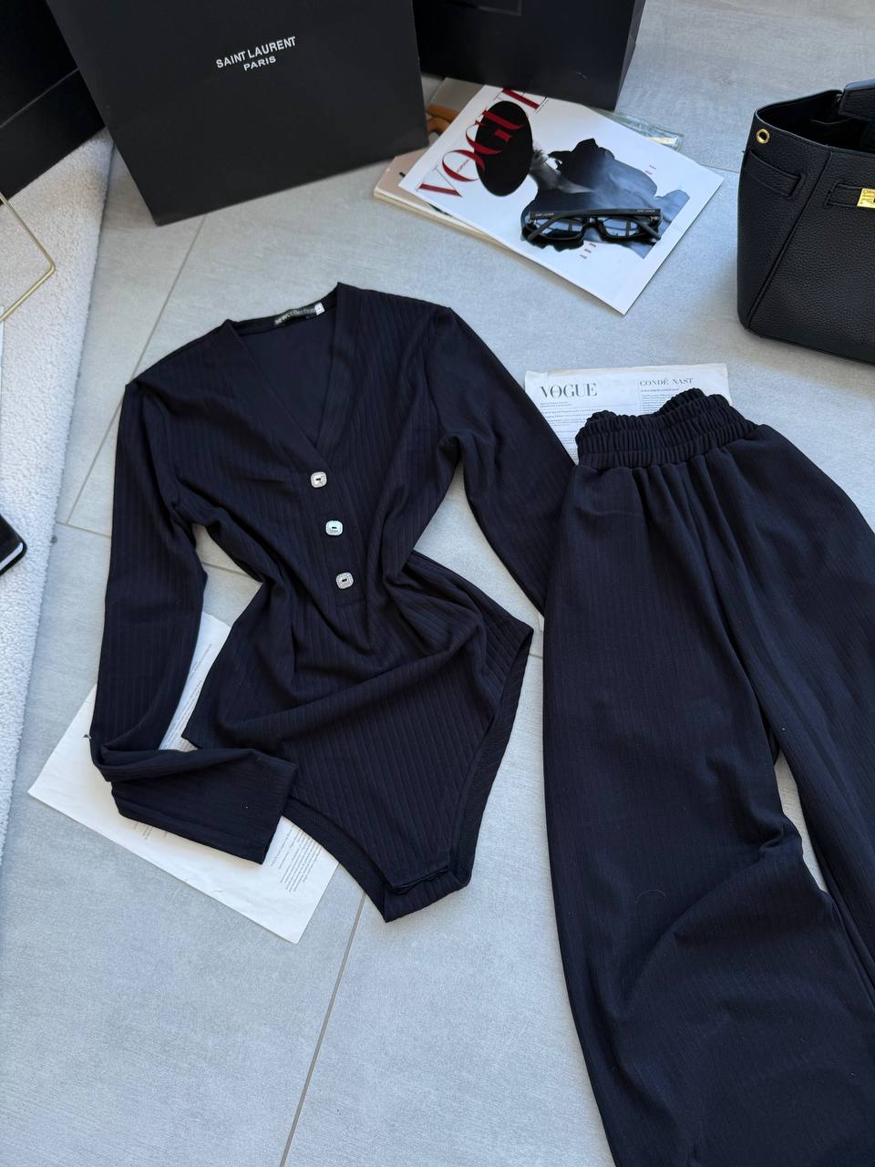 cc601545-bacb-11f0-8624-dee18ff4e8c0_1