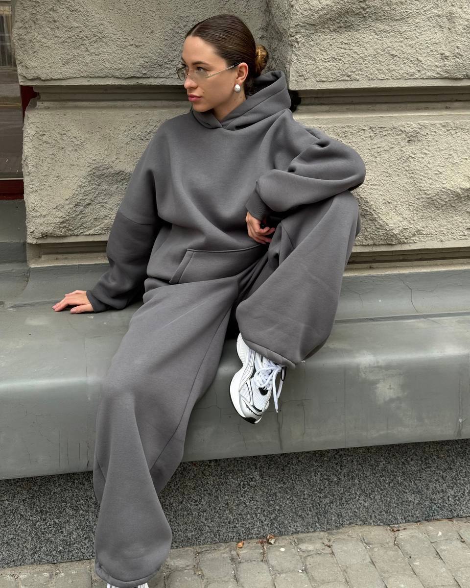 ccda4a9f-f71d-11f0-8624-dee18ff4e8c0_1