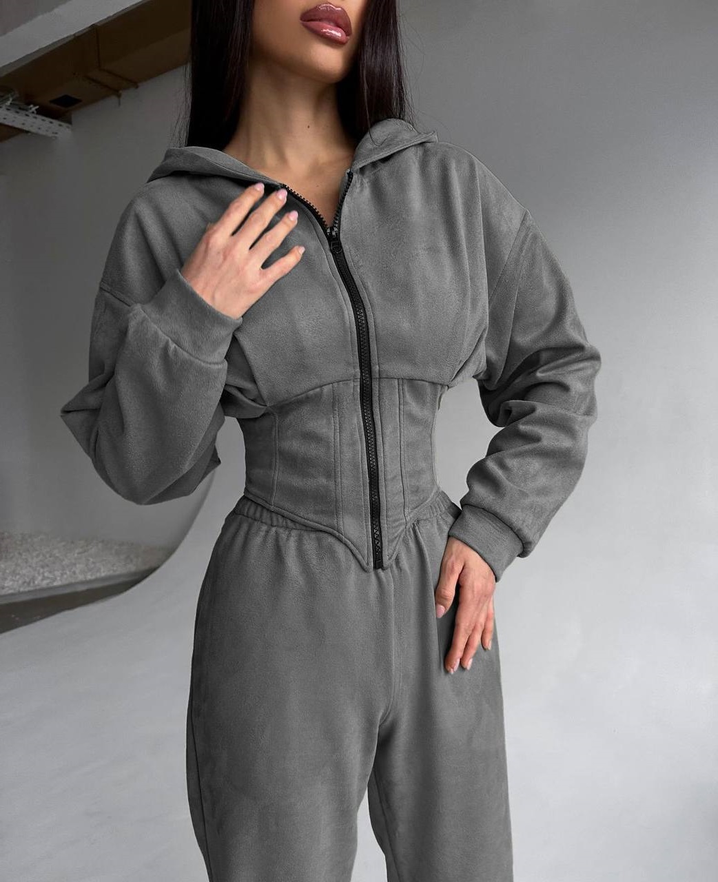 cd64b456-c8b9-11ee-ad4e-166b0be12ee5_3