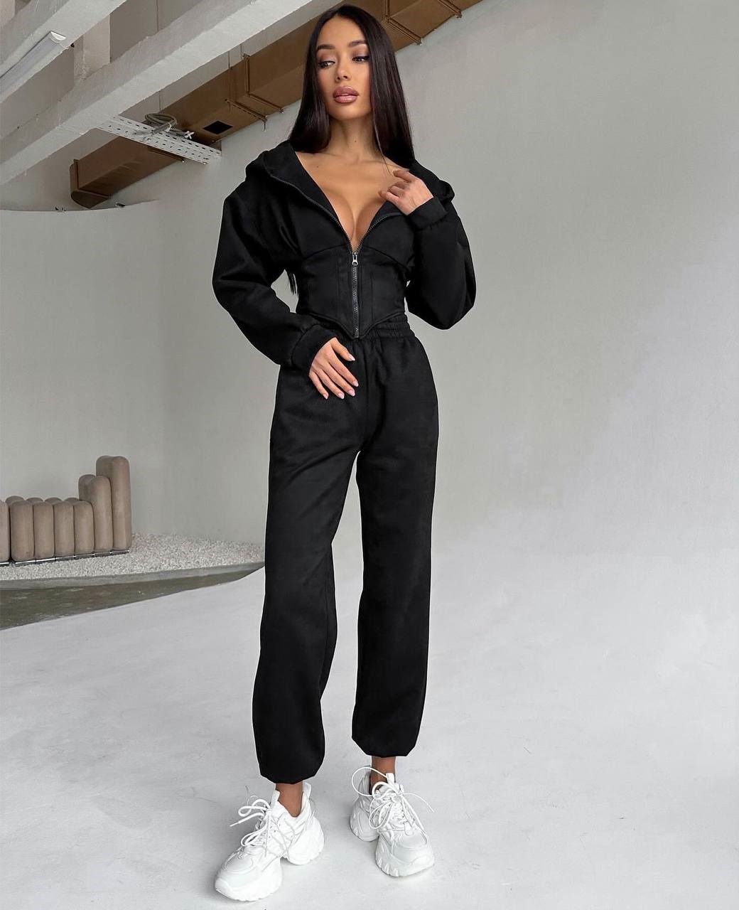 cd64b45f-c8b9-11ee-ad4e-166b0be12ee5_3