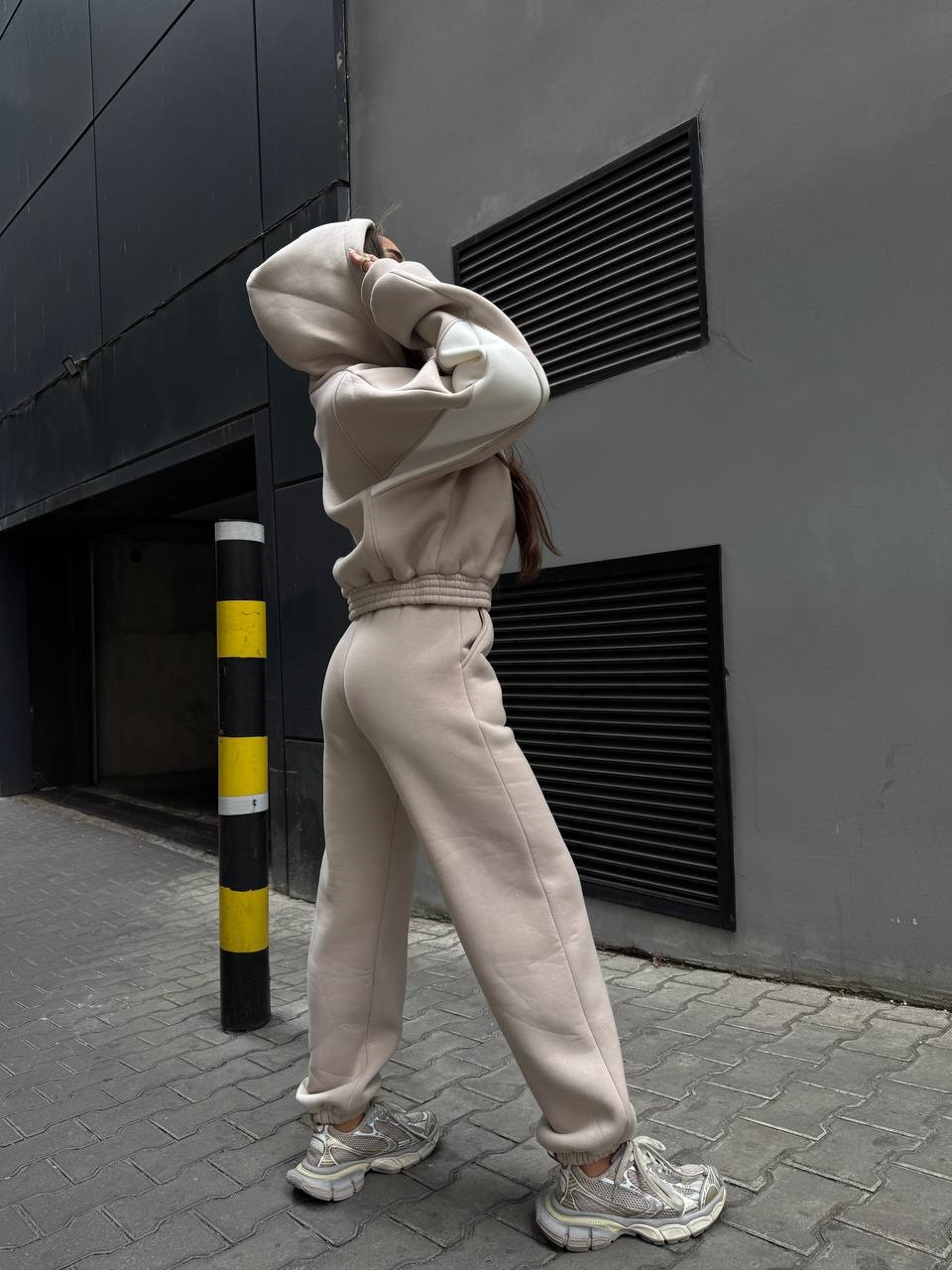 d0f95406-4608-11f0-8622-dee18ff4e8c0_4